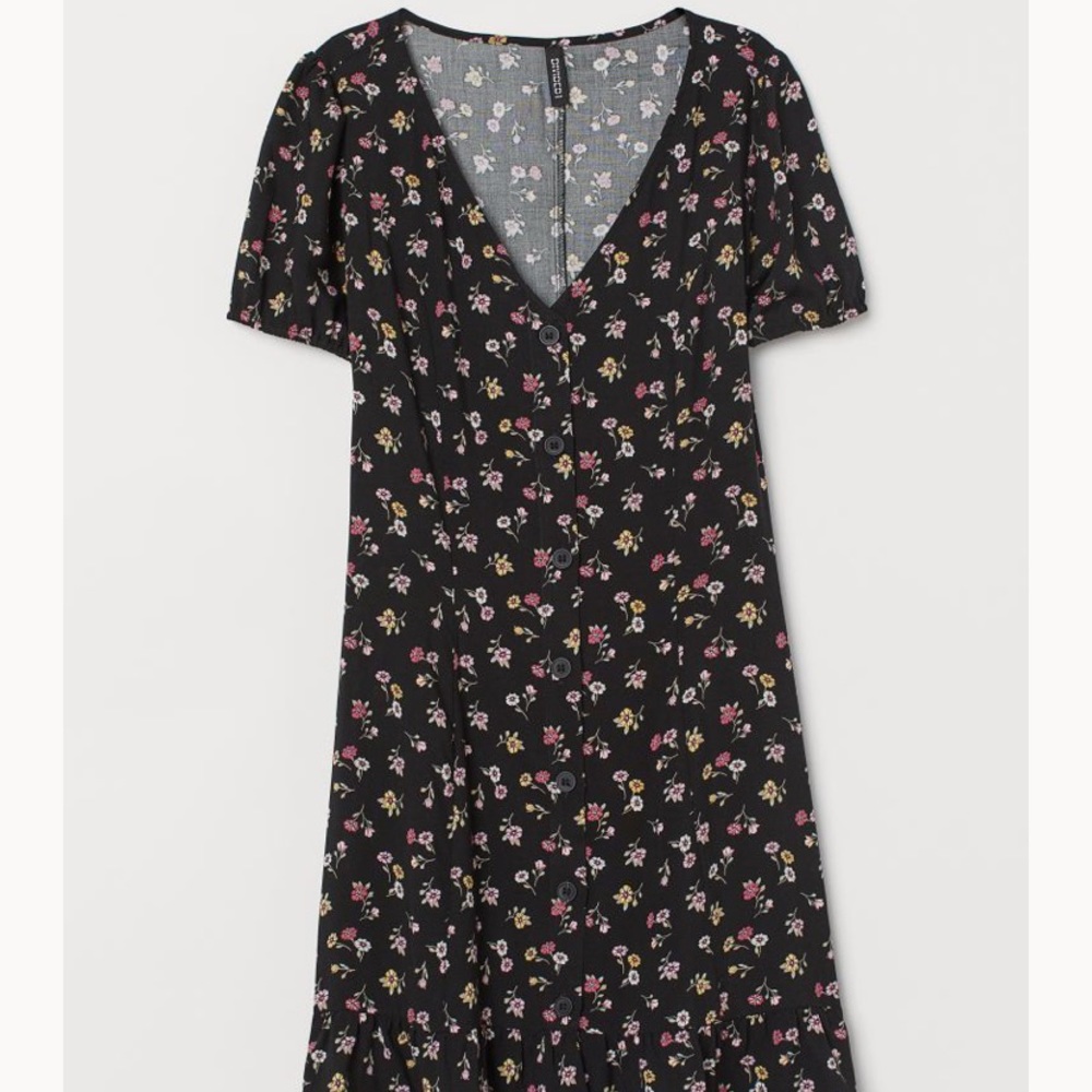 H&M Floral button dress 🌷
